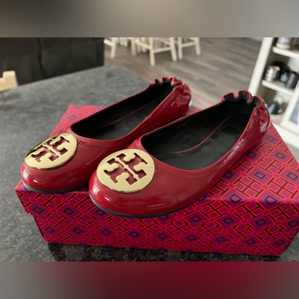 Tory Burch flats